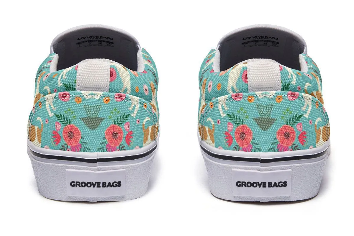Chihuahua Flower Slip-On Shoes