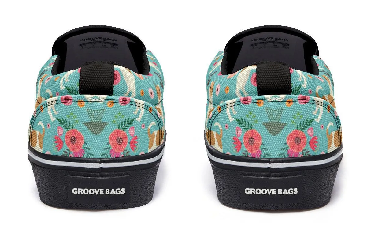 Chihuahua Flower Slip-On Shoes
