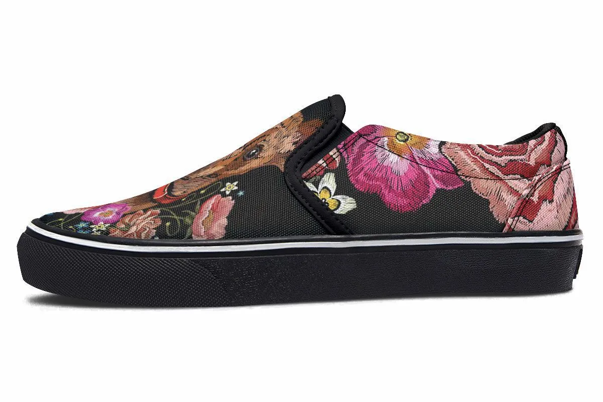 Embroidery Chihuahua Slip-On Shoes