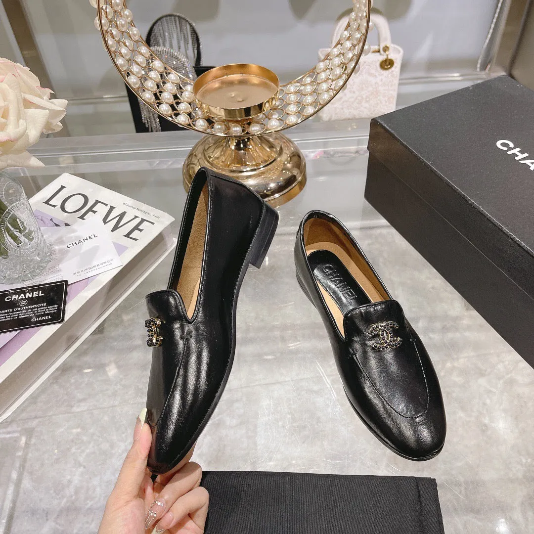 SE1250 Moccasins / Size5-10